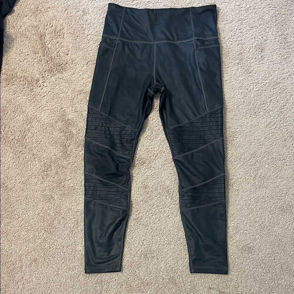 Athleta inclination moto tight leggings